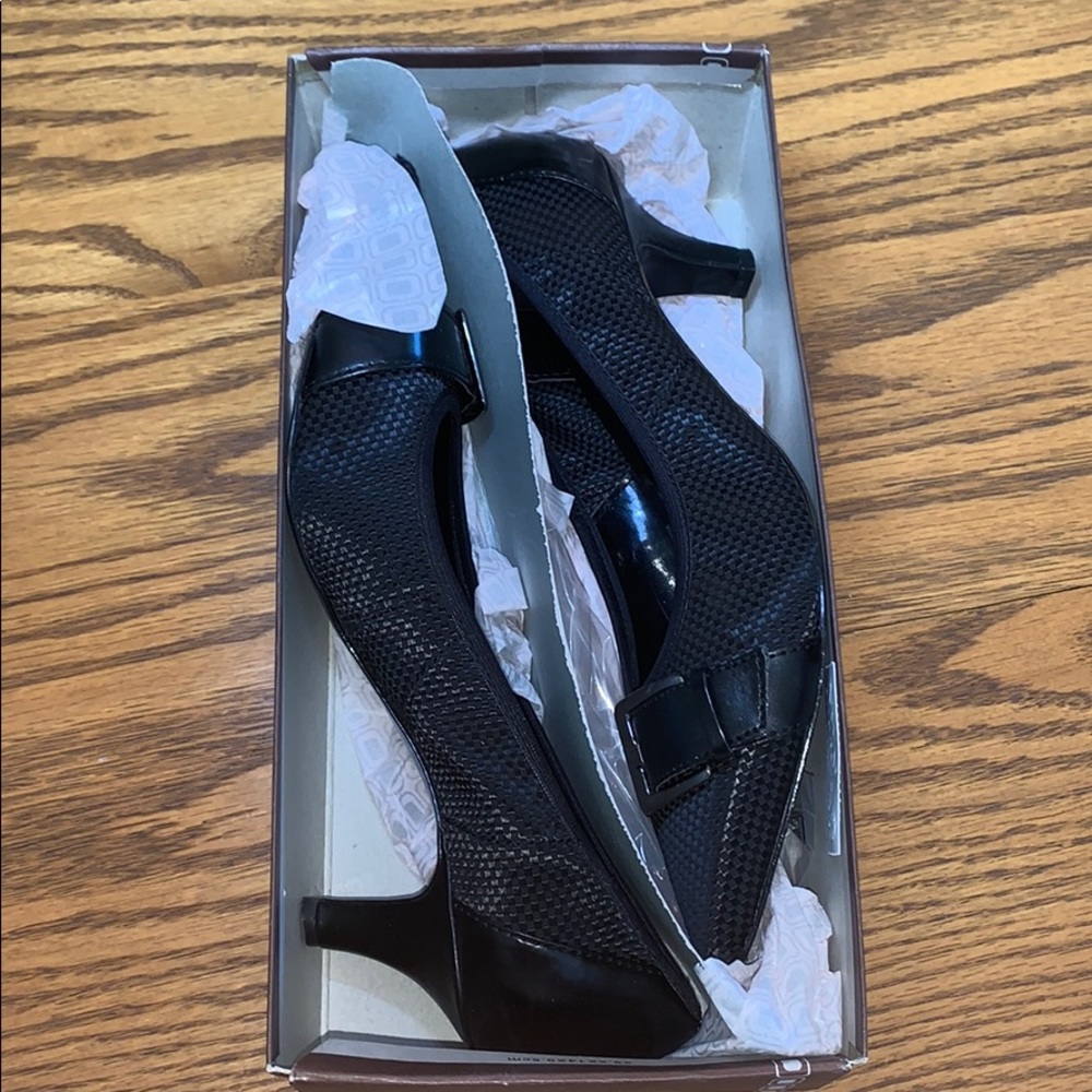 Women’s Bandolino Dress Black Heels